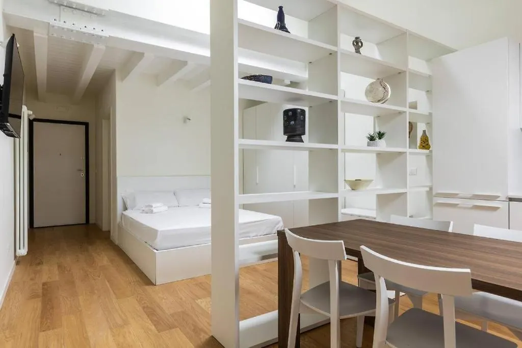 Casa Gini Apartments - The Terrace Μπολόνια