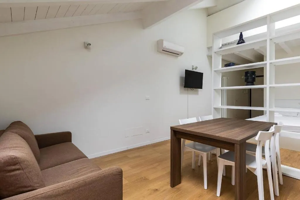 Casa Gini Apartments - The Terrace Μπολόνια 0*,  Ιταλία