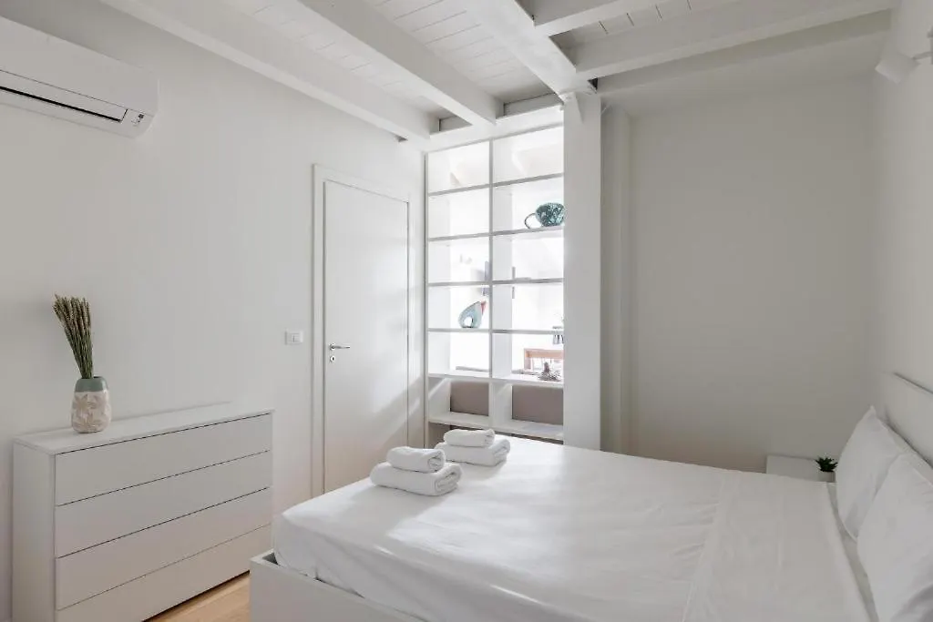 Casa Gini Apartments - The Terrace Μπολόνια 0*,