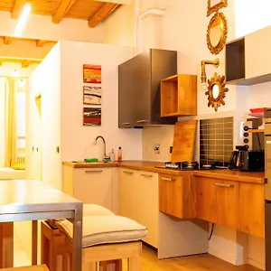 La Finestrella Loft Apartment